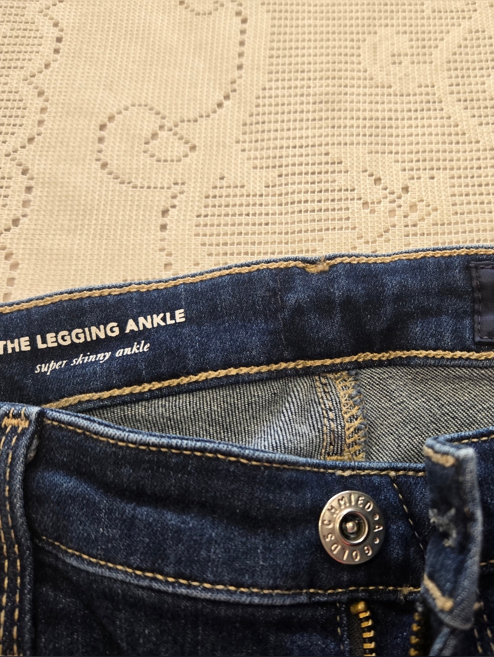 AG Adriano Goldschmied Dark Blue Skinny Jeans Sz 28R - Picture 2 of 6